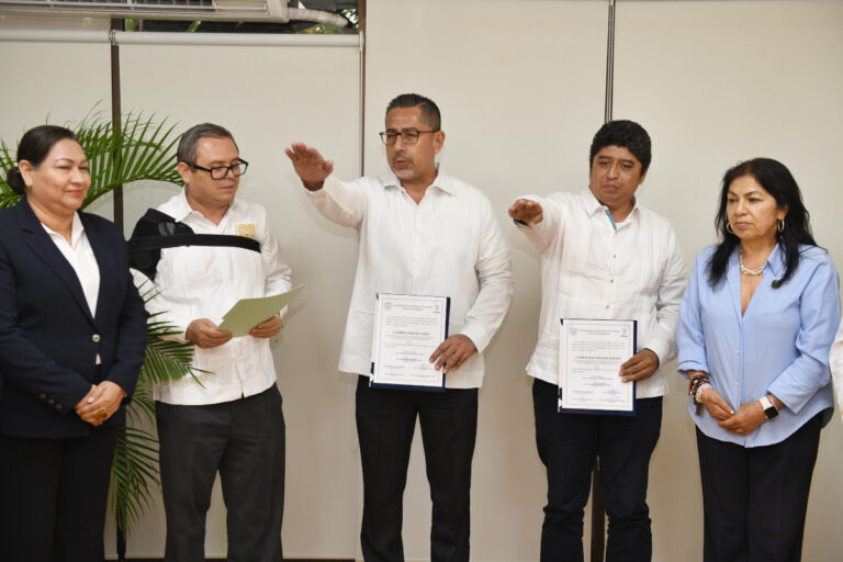 Renuevan integrantes del Comité Permanente de Finanzas de la UNACH