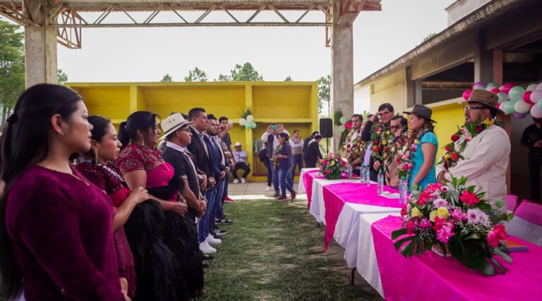 Fabiola Ricci visita comunidad La Ecológica y reafirma compromiso con el desarrollo comunitario