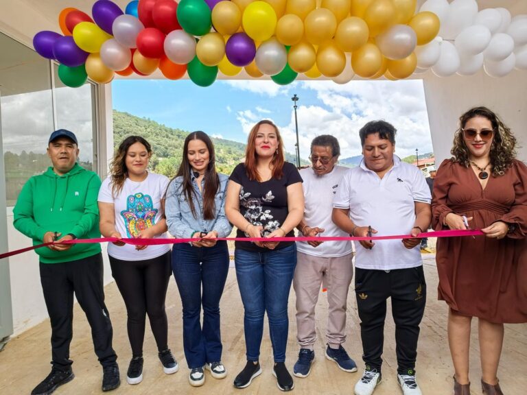 Inauguran el Polideportivo “San Cristóbal de Corazón” en Cuxtitali