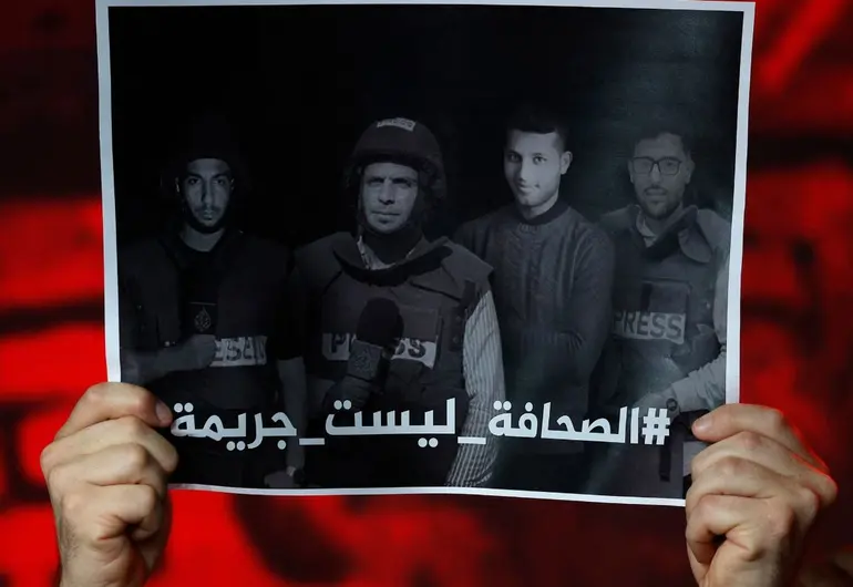 aljazeera120825