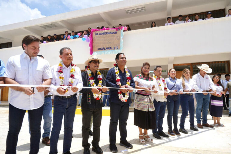 Eduardo Ramírez refrenda compromiso con la educación y la atención a mujeres