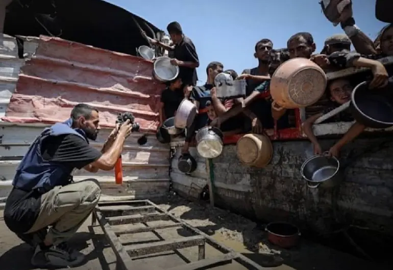 fotoperiodistagaza070825