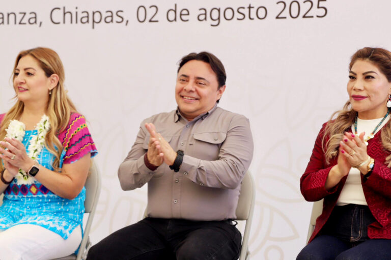 En Chiapas, los tres Poderes trabajan por el bienestar de las mujeres: JCMG