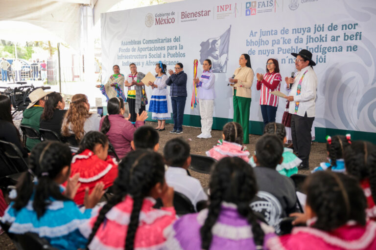 Claudia Sheinbaum entrega 139.9 mdp del Faispiam a pueblos originarios de Querétaro