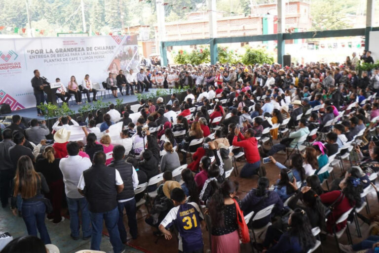 Eduardo Ramírez impulsa acciones en materia de educación, campo y salud