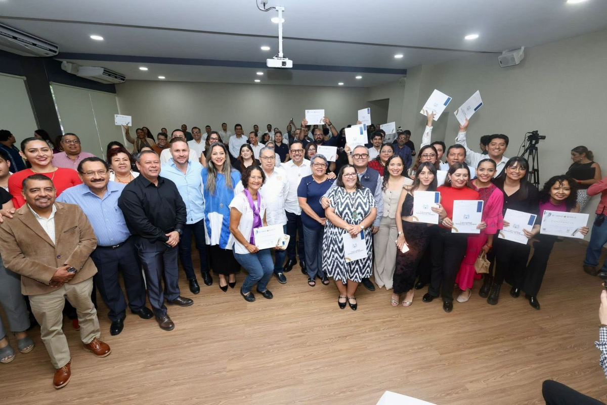 congunachperiodistas081025