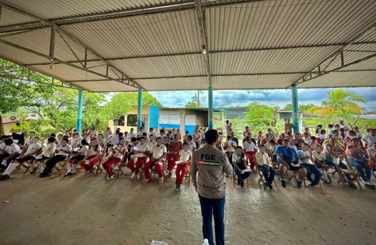 Fiscalía Norte continúa difundiendo el Decálogo Humanista en las escuelas