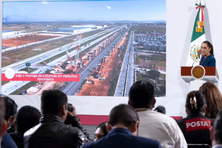 Liberación de derecho de vía para trenes de pasajeros tiene 66% de avance: Sheinbaum