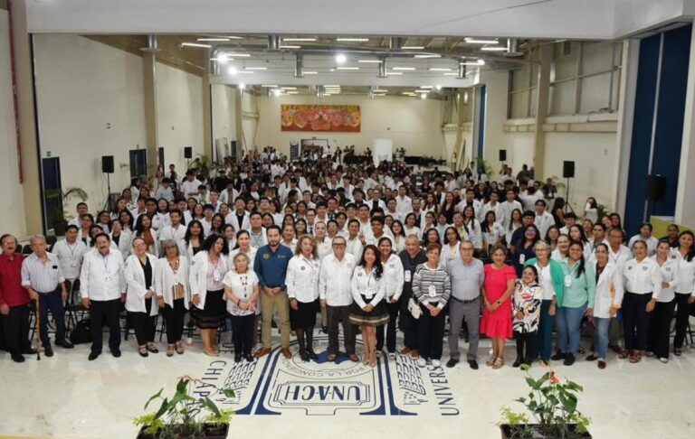 Inician las actividades el tercer congreso de la Facultad de Medicina Humana de la UNACH