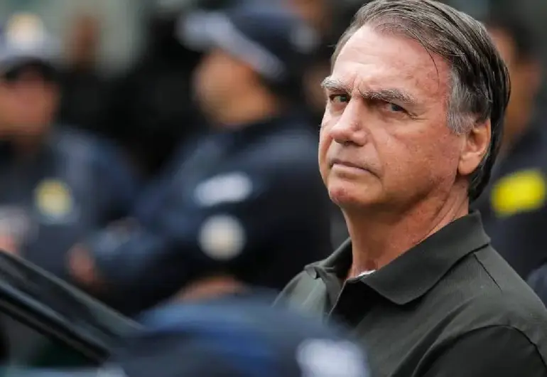 bolsonaro27aniosprision241125
