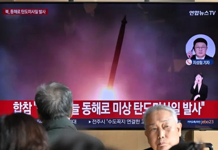 Corea del Norte, una semana después, vuelve a disparar un misil balístico no identificado