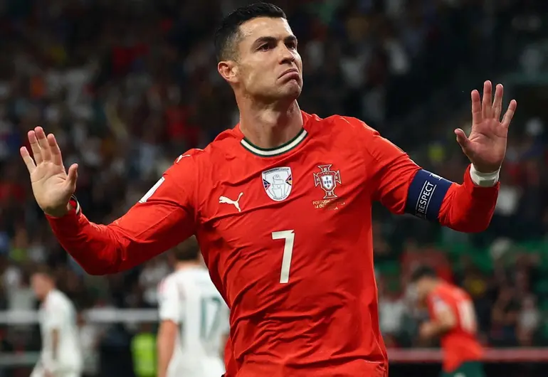 cristianoronaldo121125