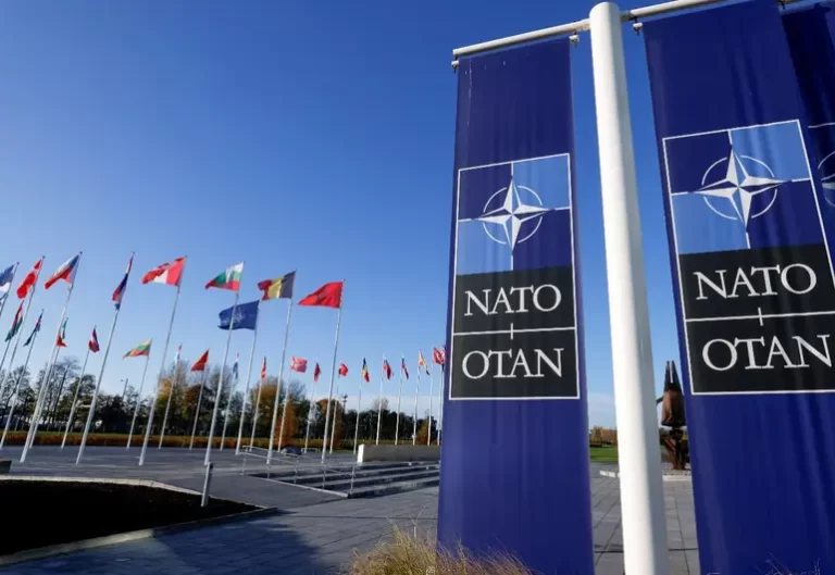 Google y OTAN sellan alianza secreta para crear cerebro con inteligencia artificial