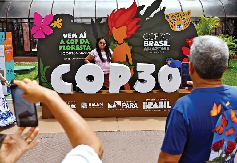 iniciacop30-101125