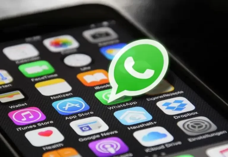 ¿Cómo evitar que te agreguen a grupos de WhatsApp?