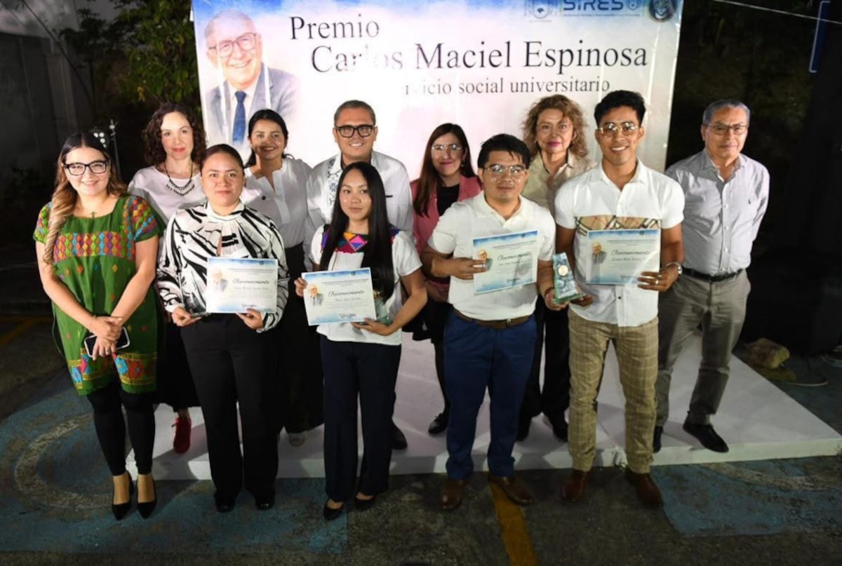 unachpremiocarlosmaciel211125