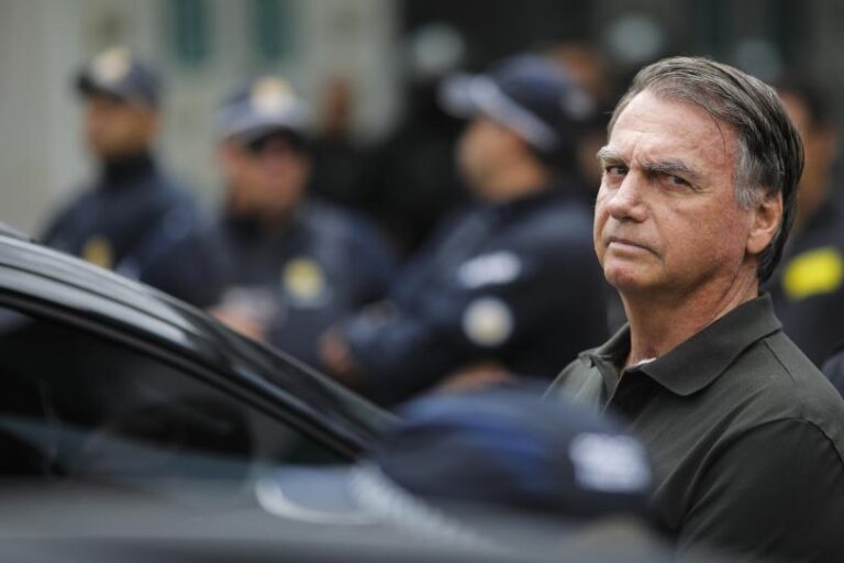 Corte Suprema de Brasil autoriza a Bolsonaro a salir de la cárcel para operarse en Navidad