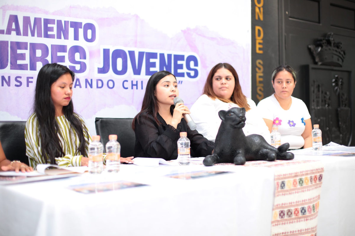 primerparlamentomujeres091225