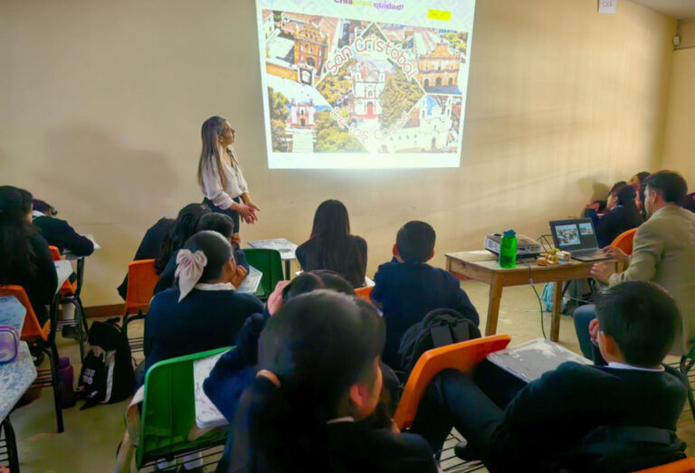 Fortalecen identidad cultural en escuelas con las Rutas Itinerantes de la Chiapanequidad