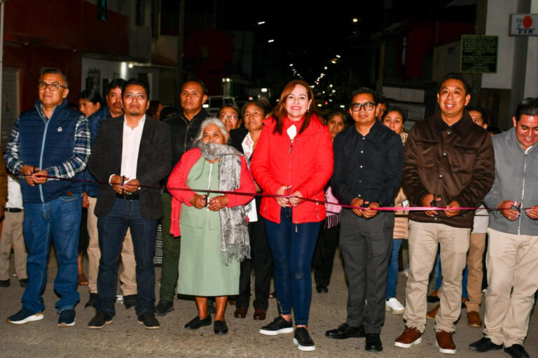 Inauguran nuevo alumbrado público en Nueva Palestina
