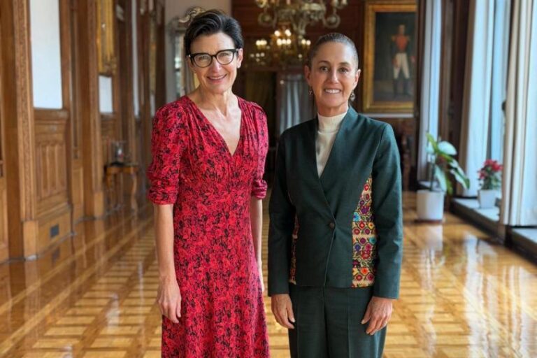 Sheinbaum recibe a Jane Fraser, CEO de Citi; dialogan sobre buenas perspectivas económicas