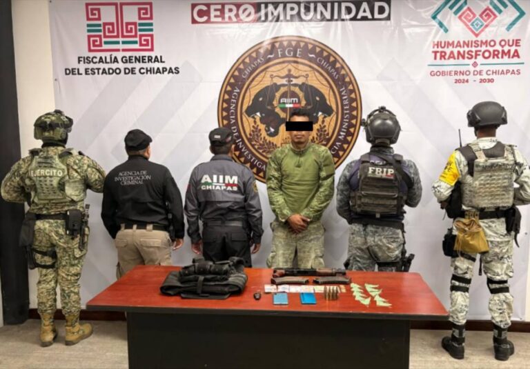 En Cintalapa, Grupo Interinstitucional detiene a una persona por los delitos contra la salud y portación de arma de fuego