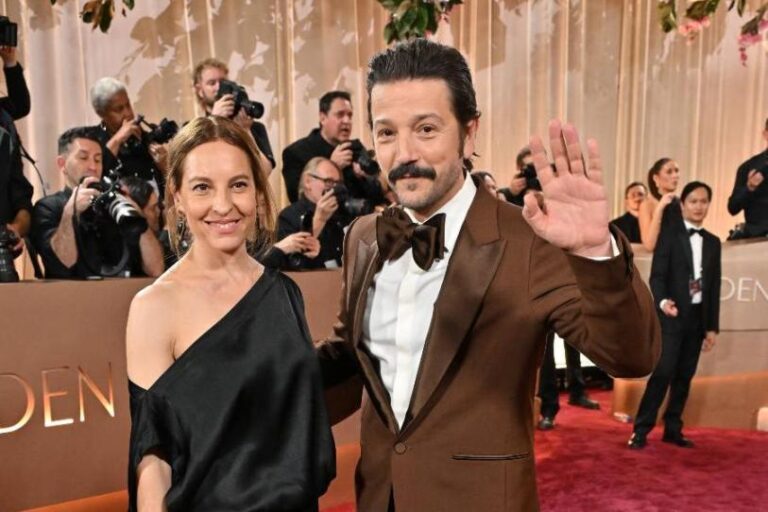 Diego Luna y Marina de Tavira, una pareja discreta que brilló en los Globos de Oro 2026