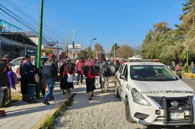 Protección Civil y Tránsito Municipal brindan resguardo a procesión
