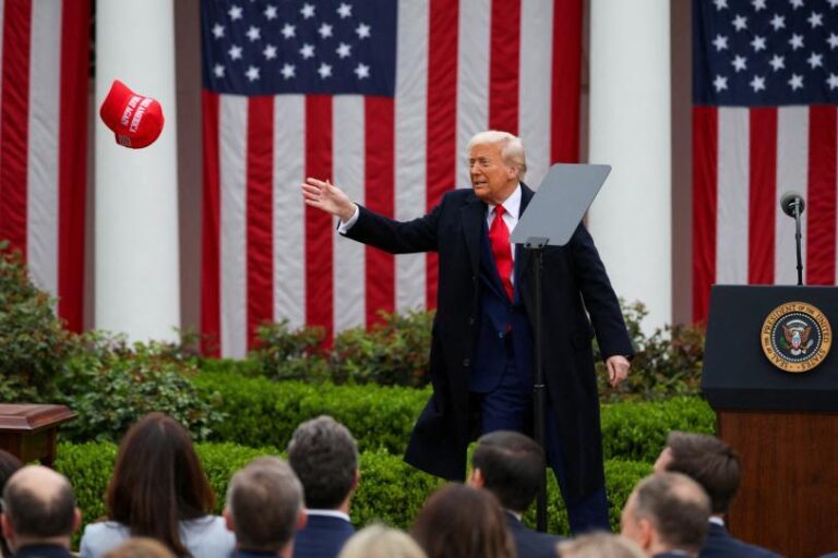 Trump niega que detención de Maduro sea un mensaje para México,  pero presiona por cárteles