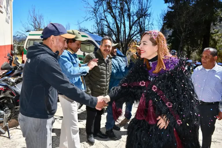 Fabiola Ricci realiza visita histórica a San Felipe Ecatepec