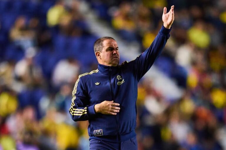 América no se confía; Jardine ve al Philadelphia como un rival «durísimo»