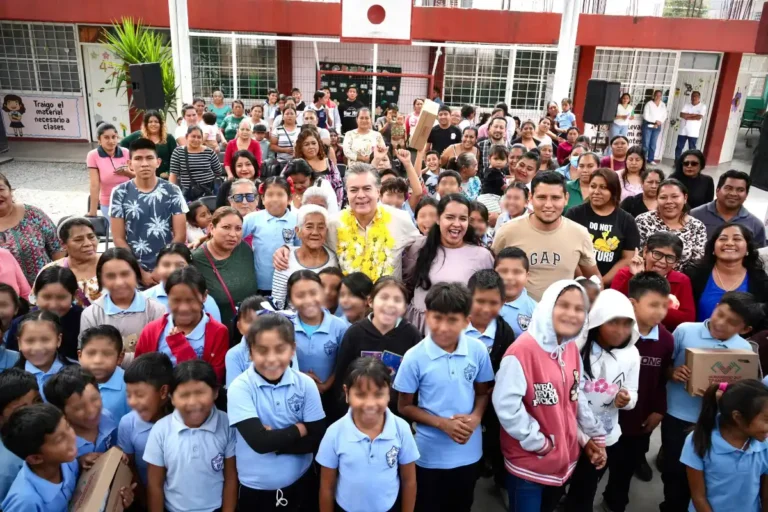 Con el programa “A Paso Firme” cumplimos con la niñez de la colonia Unidad Antorchista: Paco Chacón