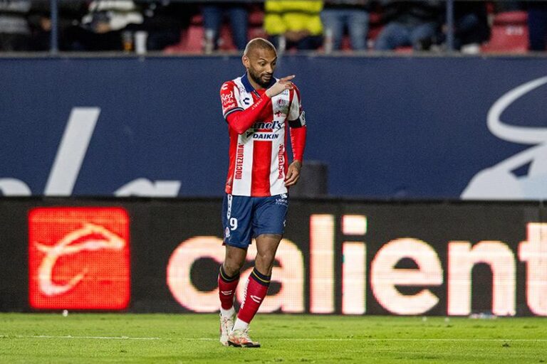 Joao Pedro sacude la Liga MX: «Sería un honor jugar en el América»