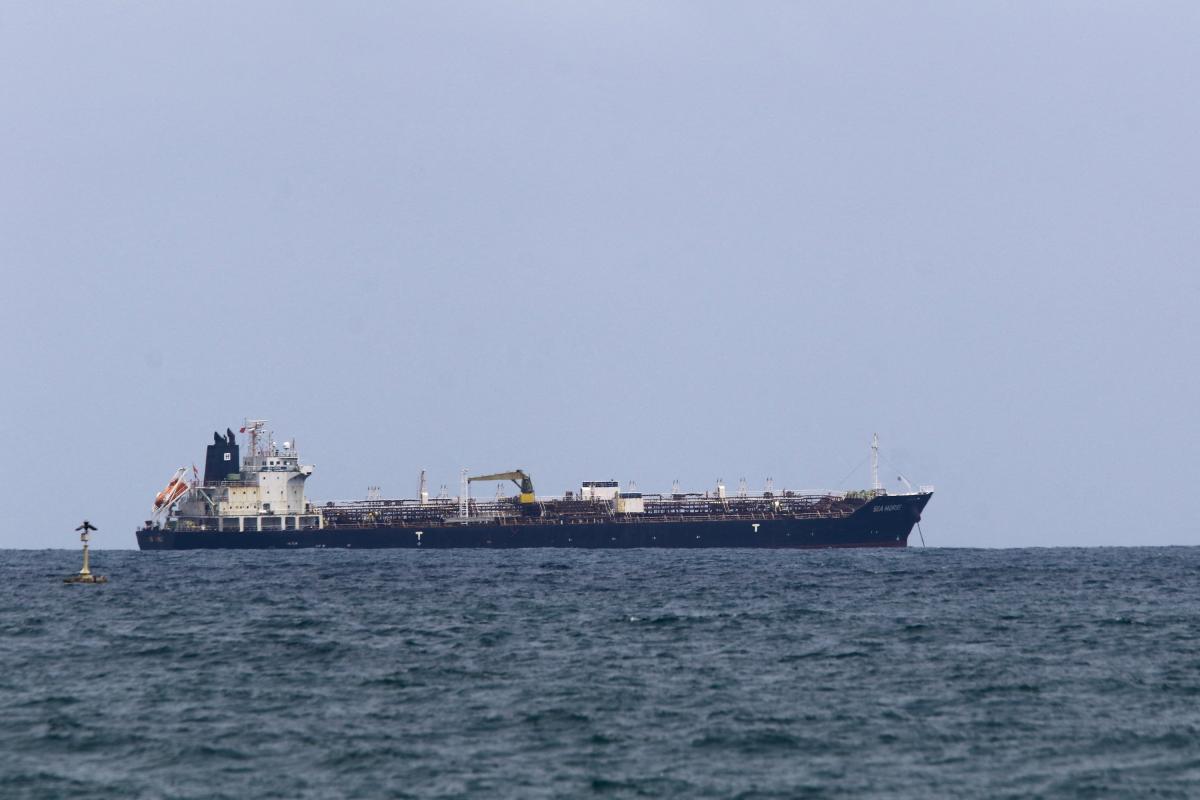 petrolerorusocuba300326
