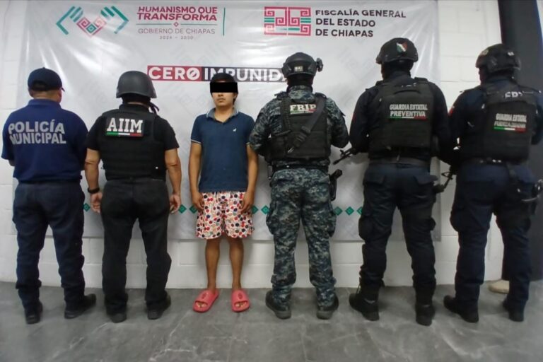 Dictan 9 meses de prisión a responsable de robo con violencia a tienda de conveniencia: FGE