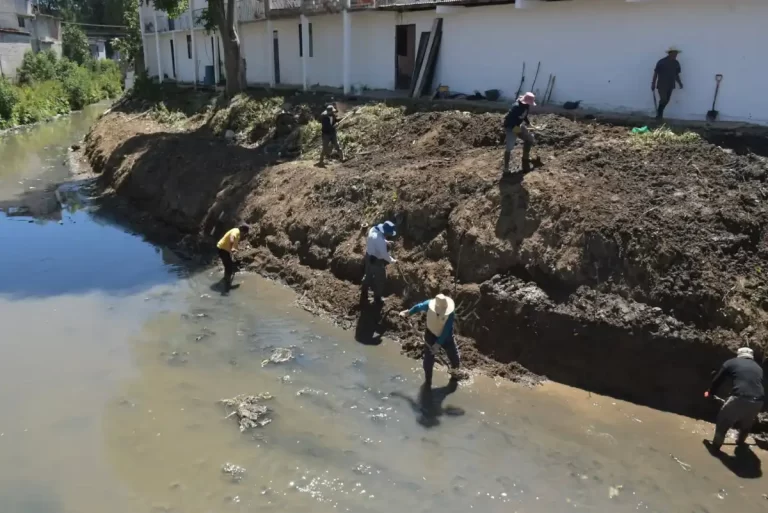 Refuerzan limpieza de ríos en San Cristóbal ante temporada de lluvias
