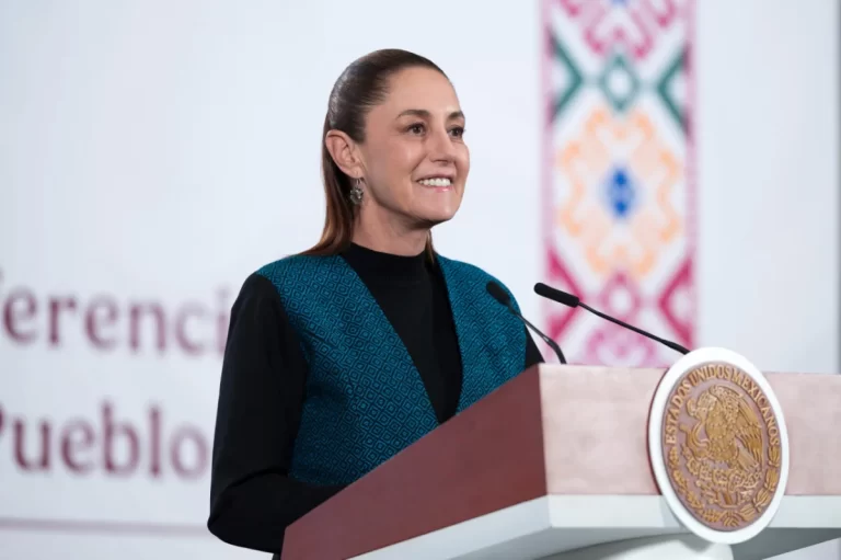 En abril inicia credencialización del Servicio Universal de Salud: Sheinbaum