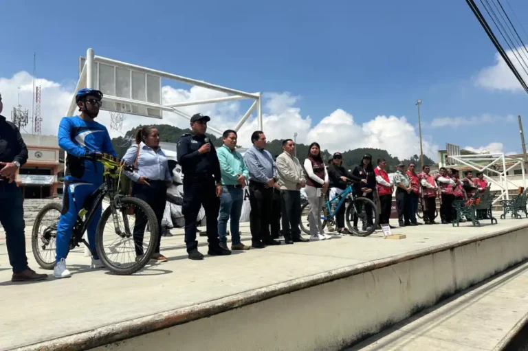 Realizan Jornada por la Paz en la Escuela Secundaria Técnica 105, de Zinacantán