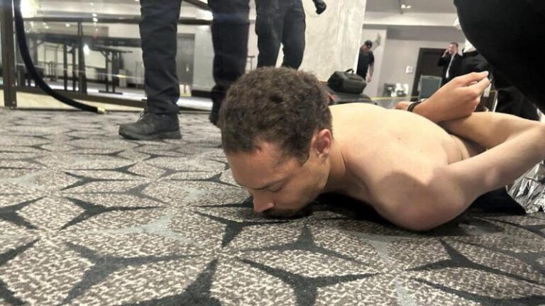 Imputan a Cole Allen por intento de asesinato de Donald Trump tras tiroteo en cena de corresponsales