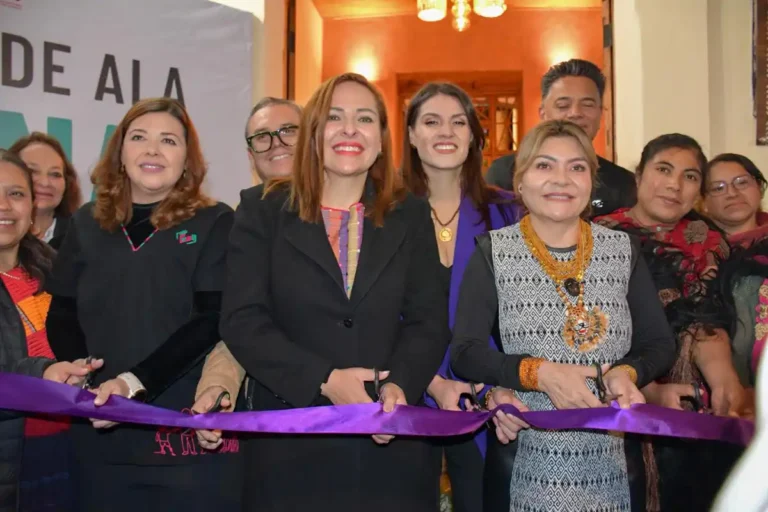 Impulsan economía y cultura en Los Altos con apertura de “Alas Artesanales” en SCLC