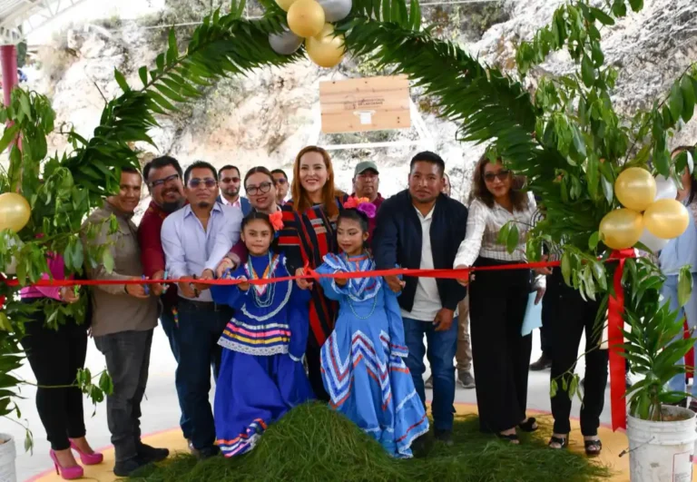 Inauguran domo en primaria “Niño Artillero”
