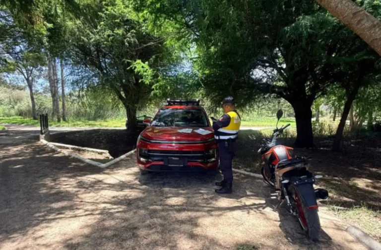 Aplican infracciones por estacionamiento indebido en SCLC