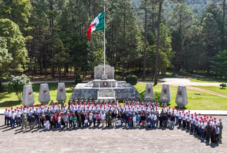 Conmemoración del 5 de Mayo fortalece valores cívicos y compromiso juvenil en San Cristóbal