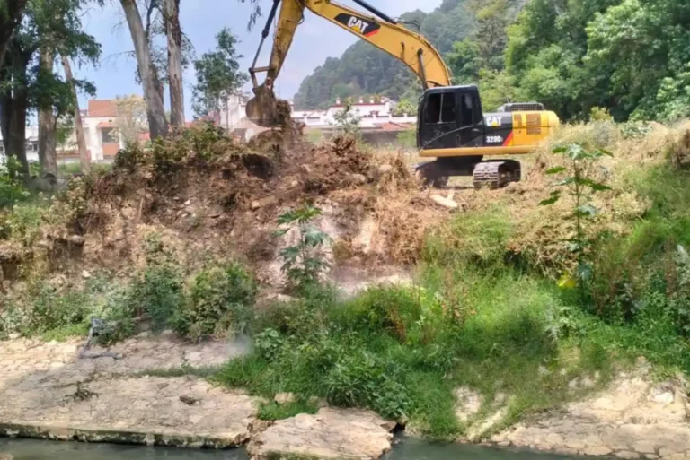 Avanza dragado de ríos y limpieza de cauces en San Cristóbal para prevenir inundaciones
