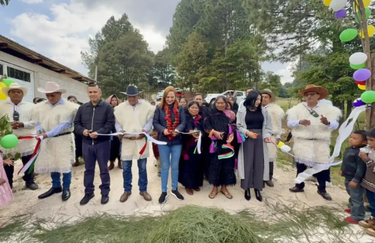 Inauguran pavimentación en Ranchería La Candelaria