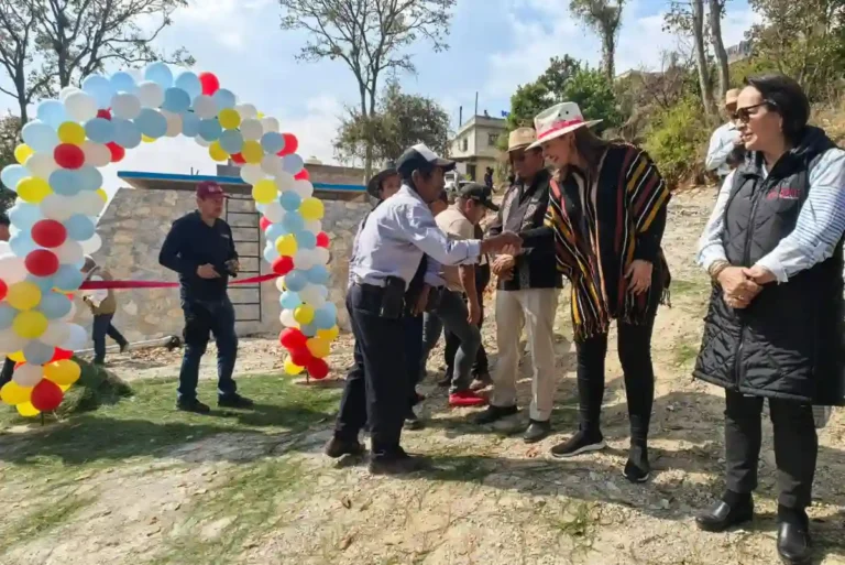 En Anexo Morelos, inaugura Fabiola Ricci tanque de almacenamiento de agua