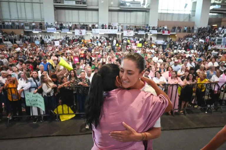 Presidenta entrega Pensión Mujeres Bienestar que beneficia a 3 millones de mexicanas