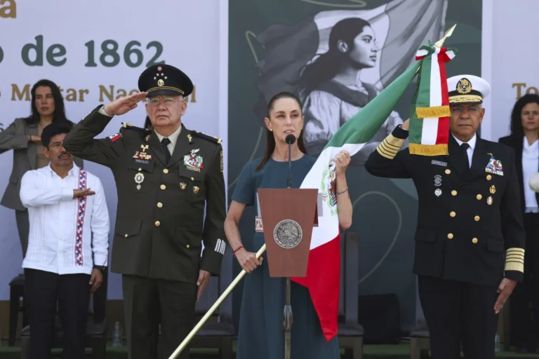 Ninguna potencia extranjera nos va a decir cómo gobernar: Presidenta