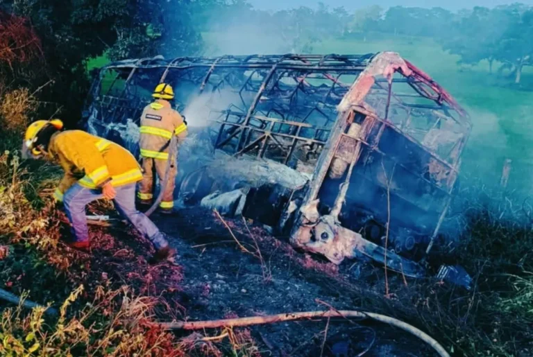 Trágico fin de semana sobre la carretera a Las Choapas