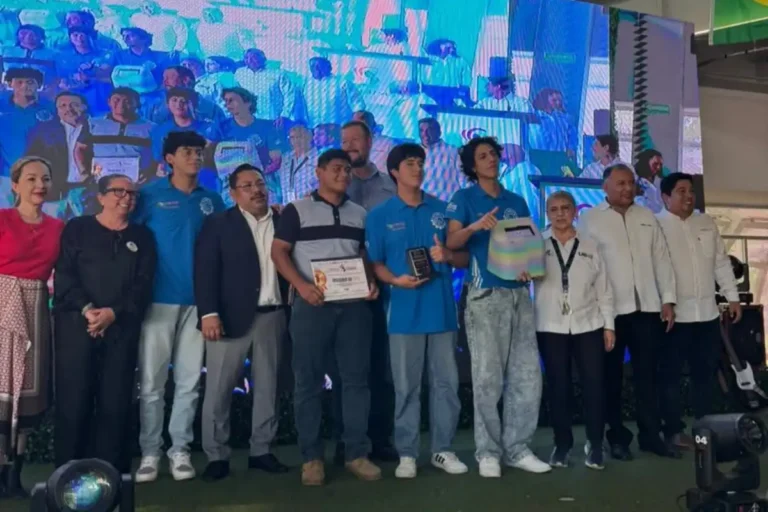 Estudiantes del Cecytech ganan la Expociencias Chiapas 2026